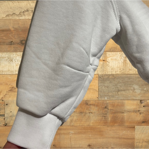 EUC Burberry Pullover Sweatshirt Size 12 months - Picture 11 of 16